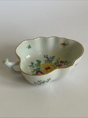 Vintage Takahashi San Francisco Decorative Porcelain Leaf Shape dish